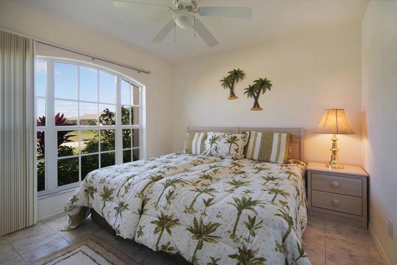 Holiday home Cozy - Waterfront Cape Coral